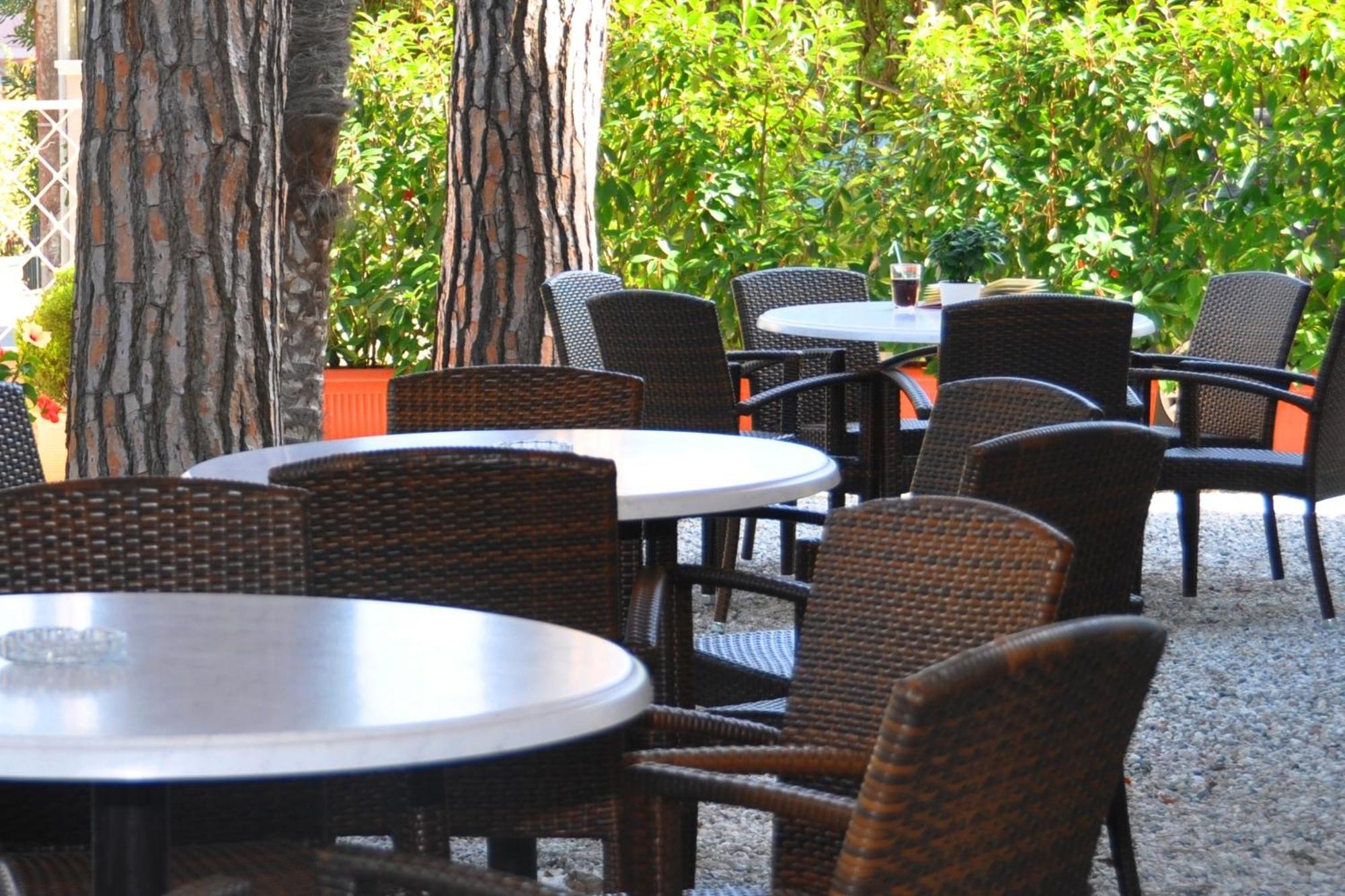 Hotel Azzurra Marina di Pietrasanta Eksteriør bilde