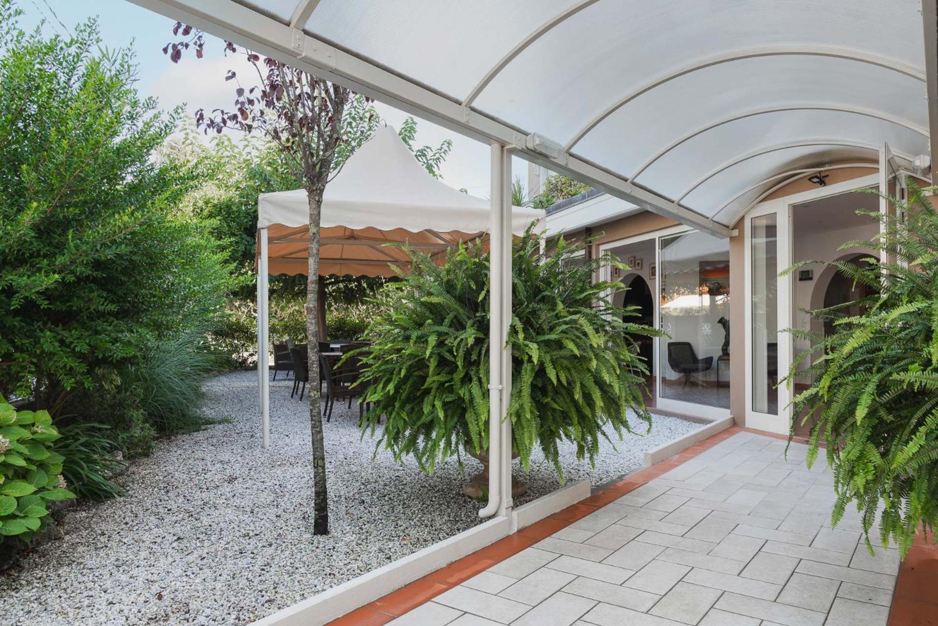 Hotel Azzurra Marina di Pietrasanta Eksteriør bilde