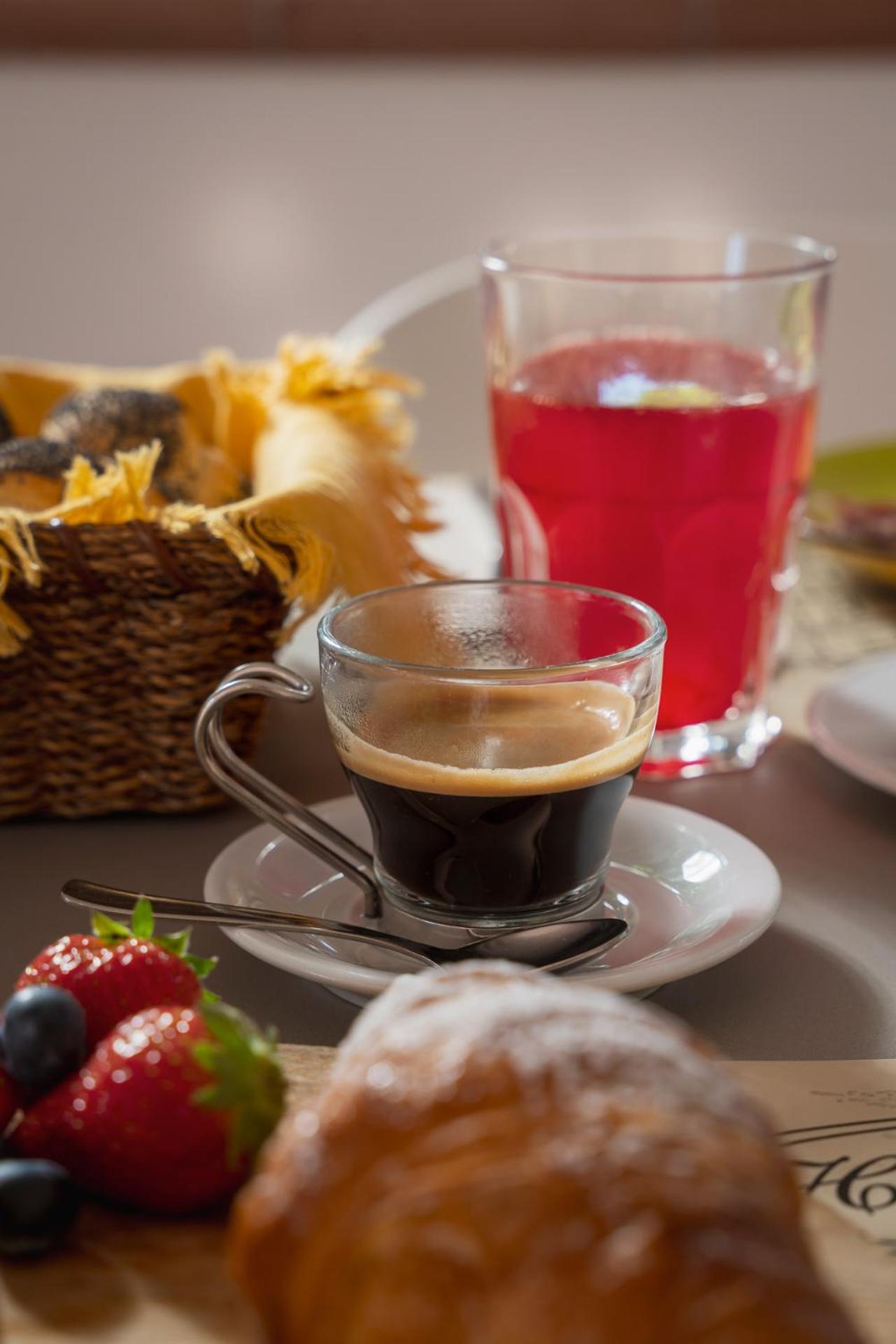Hotel Azzurra Marina di Pietrasanta Eksteriør bilde